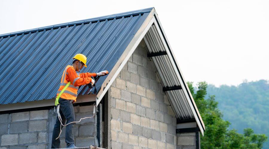 Professional gutter cleaning in Eastsound, WA